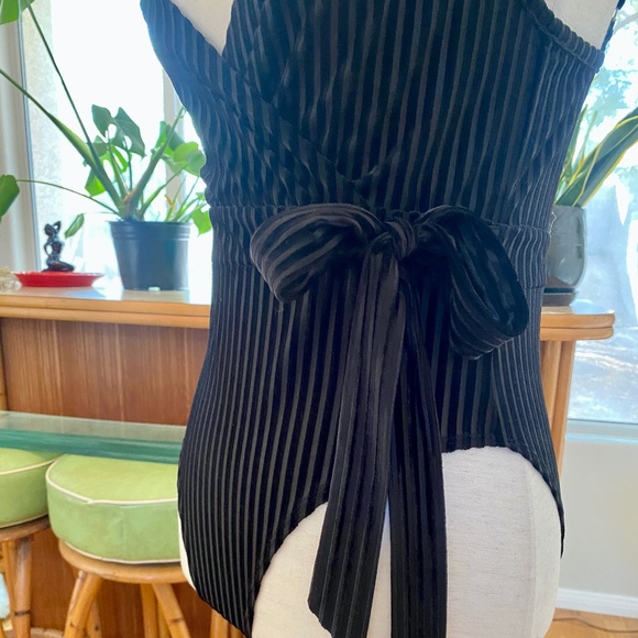 NWT F21 Velvet Striped RibbedBodysuit, Wrap Style, Belt, Low V-Neck | Price FIRM - Picture 3 of 10
